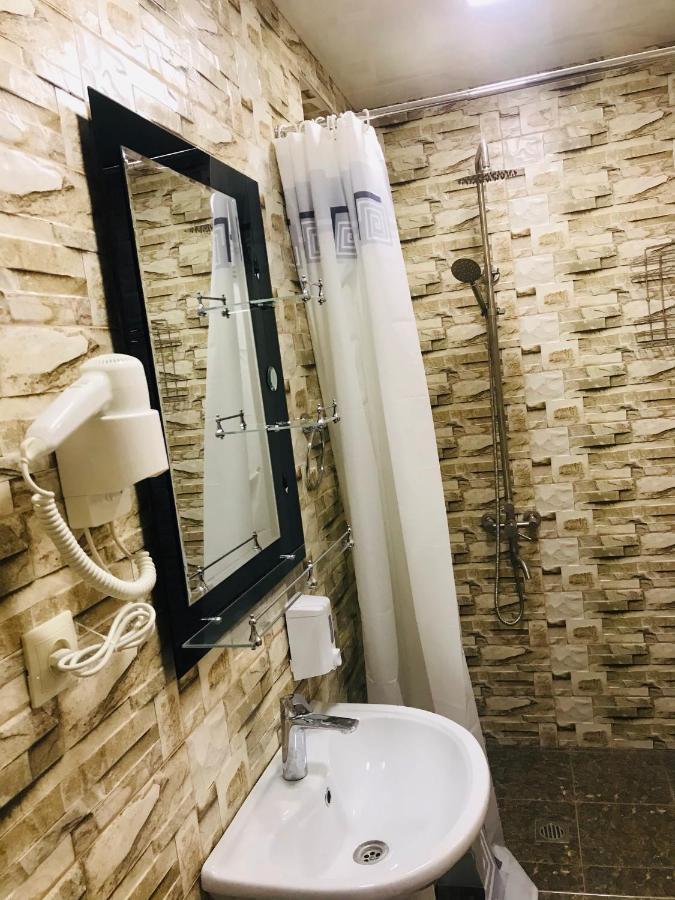 Arm Hotel Jerevan Eksteriør billede