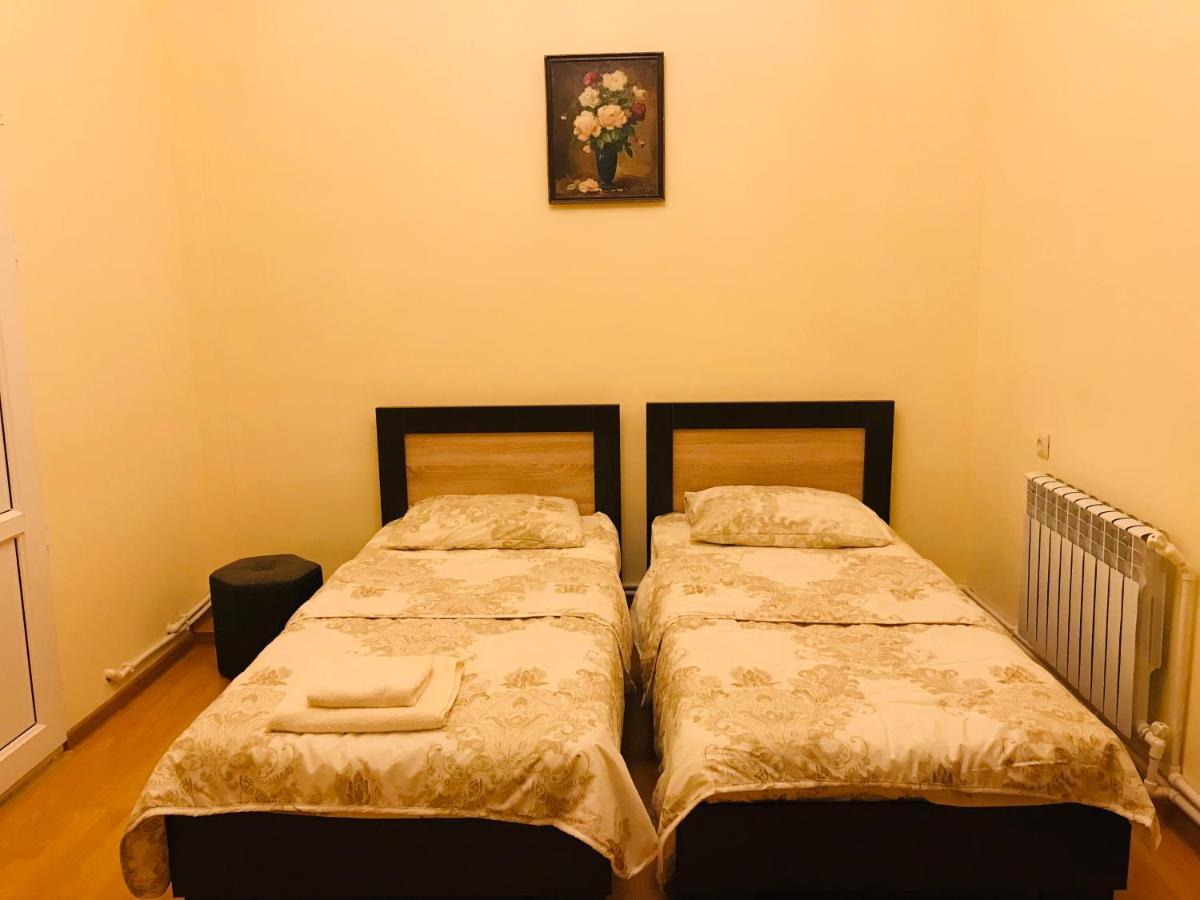 Arm Hotel Jerevan Eksteriør billede