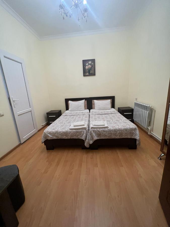 Arm Hotel Jerevan Eksteriør billede